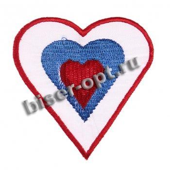 Термоаппликация вышитая FS6560 "Сердце" 7*6,7см (10шт) цвет:1-красн/син/белый