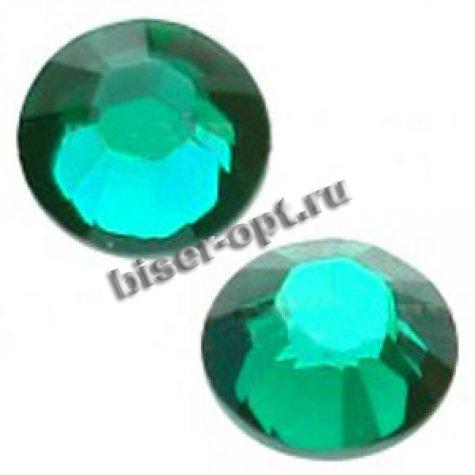 Стразы 2028 SS 8 M-Foiled Hotfix (100шт) цвет:205-Emerald